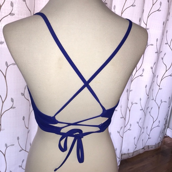 HP!Blue Deep V Bikini Top Shade&Shore Ties in Back - Picture 6 of 9